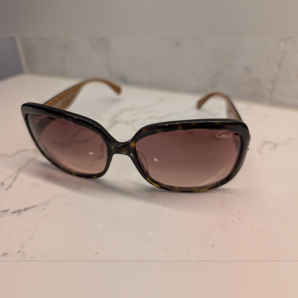 Coach Sunglasses - Brown Tortoise GUC - Picture 15 of 15